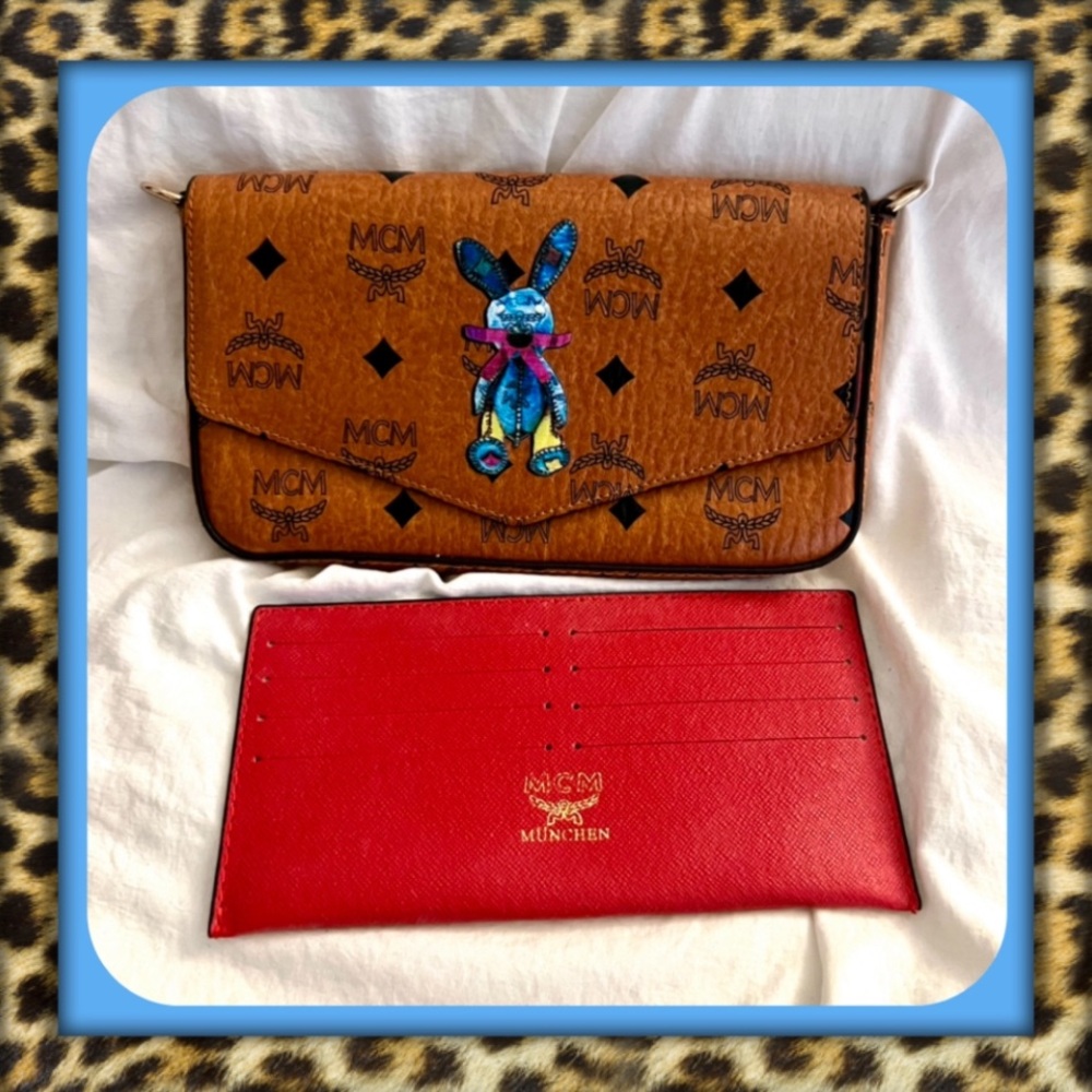 👑✅PRICE FIRM✅ MCM Clutch Bag with cute front Rabbit Graphic Picture